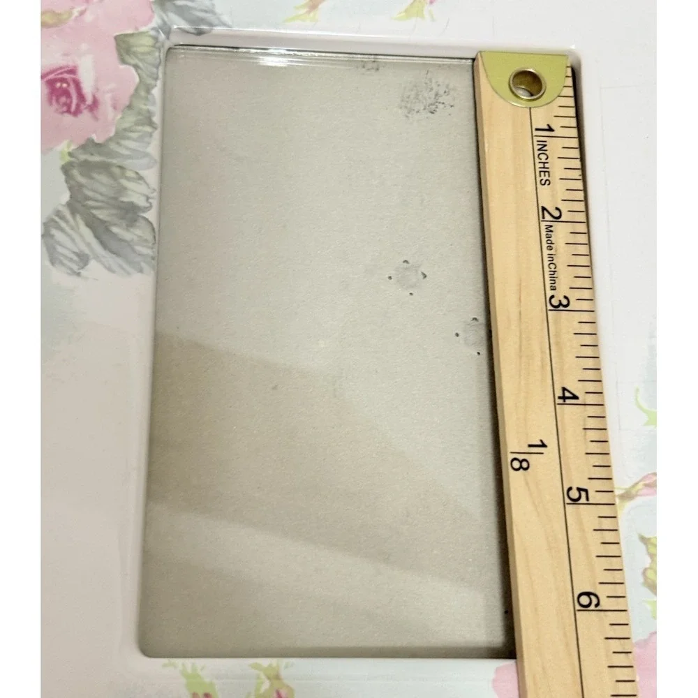 The Unbranded Brand shabby chic